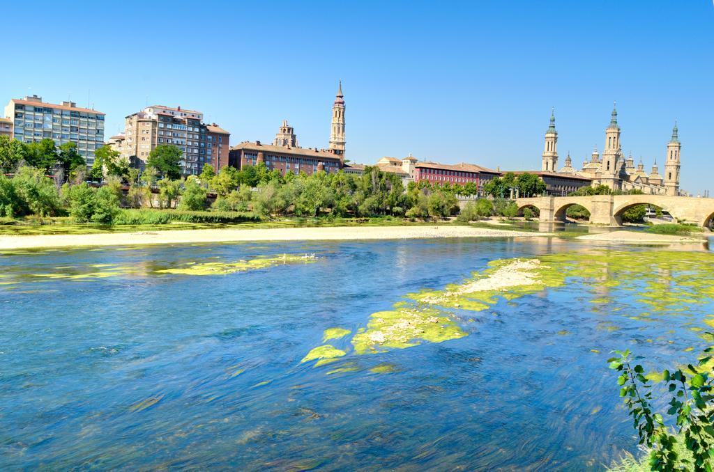 Apartamentos San Lazaro Zaragoza Eksteriør bilde