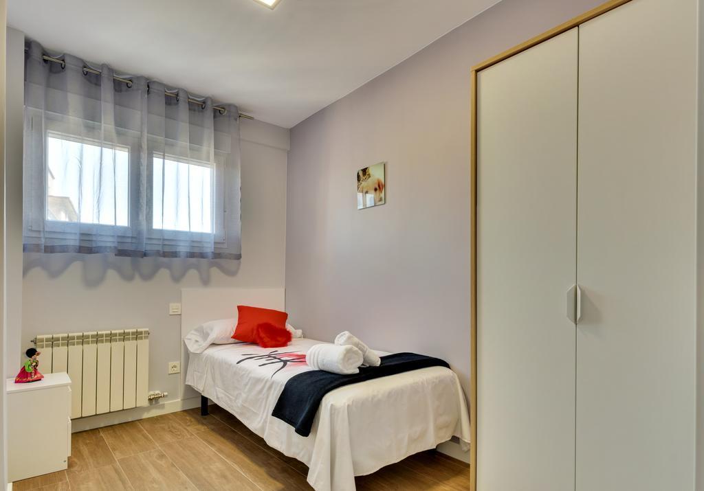 Apartamentos San Lazaro Zaragoza Eksteriør bilde