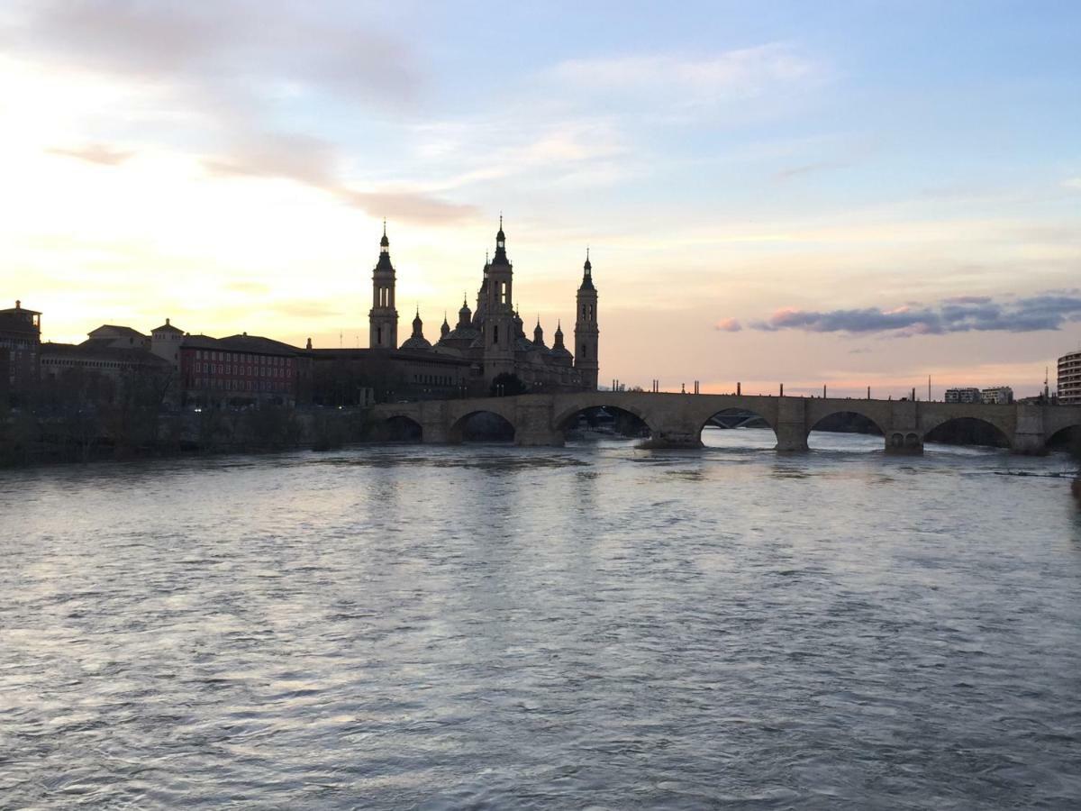 Apartamentos San Lazaro Zaragoza Eksteriør bilde